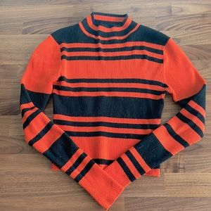 Striped mock neck crop